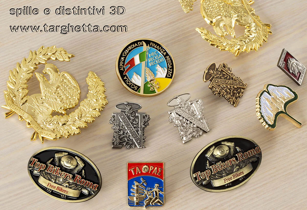 distintivi_e_spille_3D_-_ottone_coniato_e_smalti