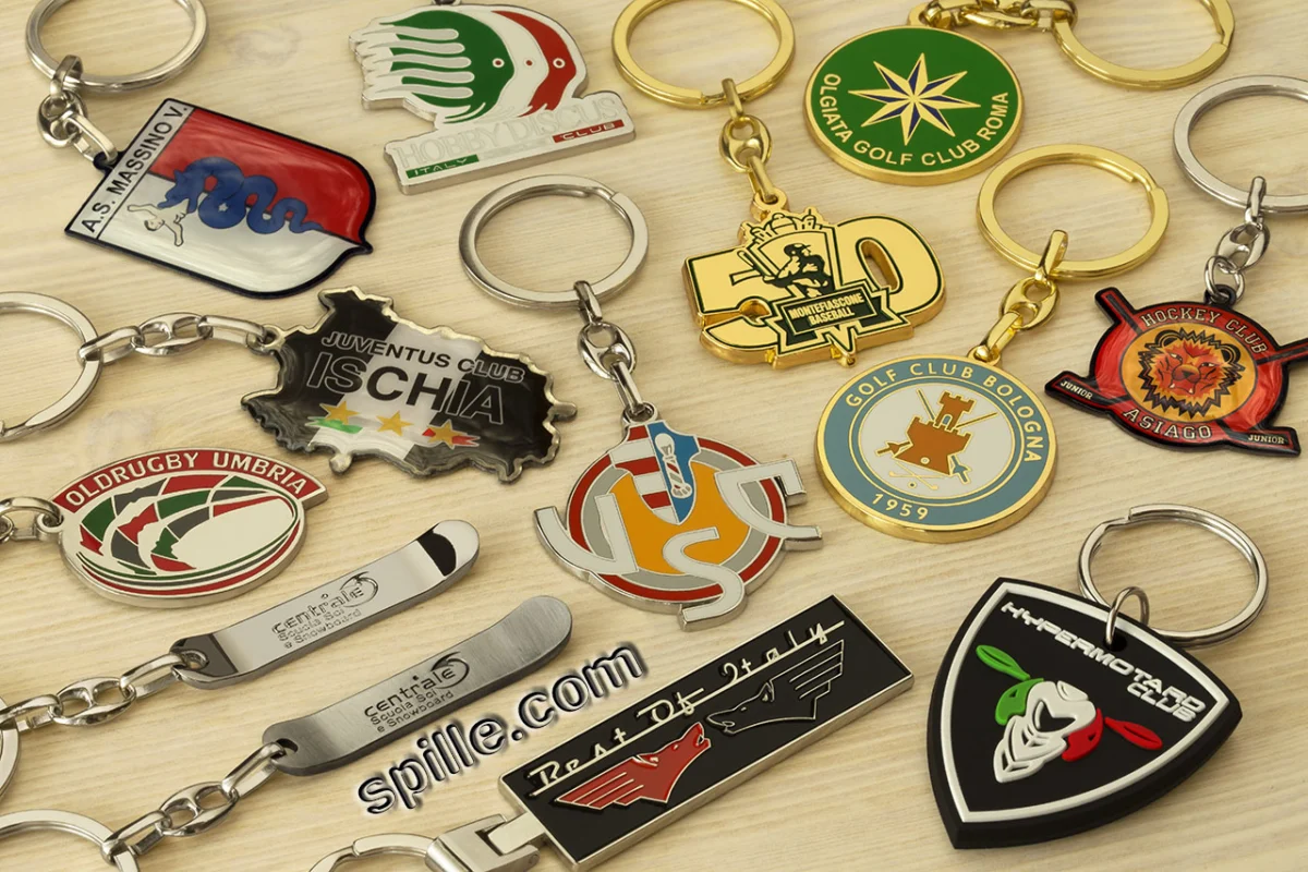 Grande varietà di gadget sportivi totalmente personalizzati: portachiavi, medaglie per le maratone ed eventi sportivi, gadget di ogni tipo personalizzati con la grafica, monete commemorative